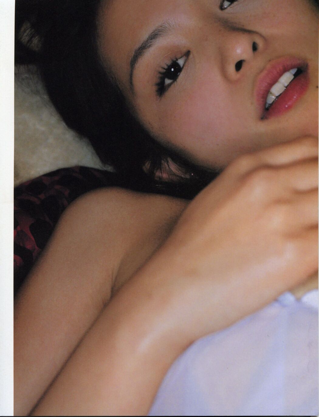 Mayuko Iwasa "イキズカイ" [PhotoBook]