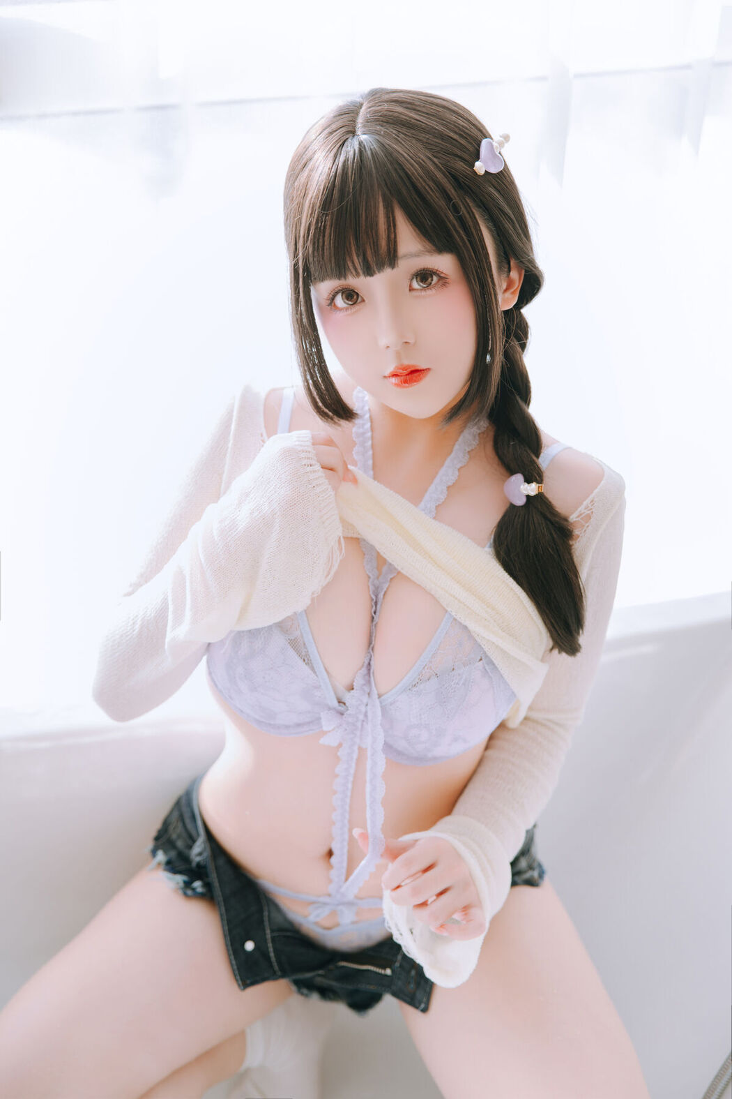 Coser@日奈娇 – 牛仔裤人妻 Part1