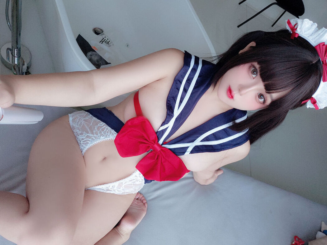 Coser@日奈娇 – 小礼物