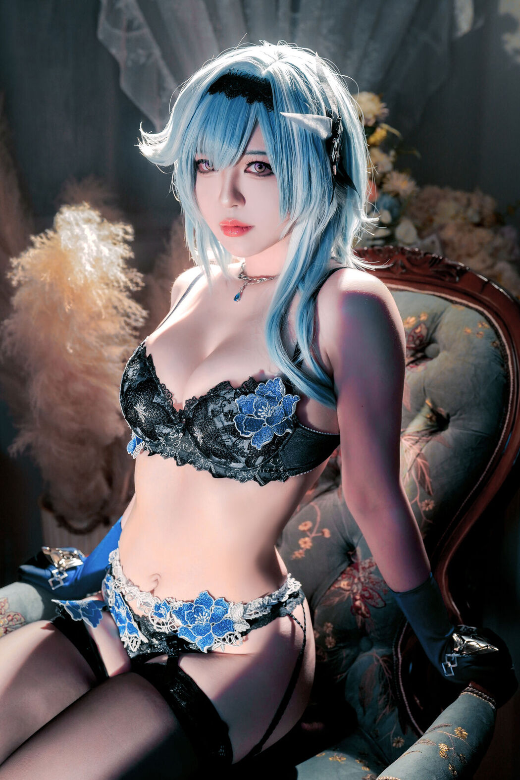 Coser@半半子 – 原神优菈