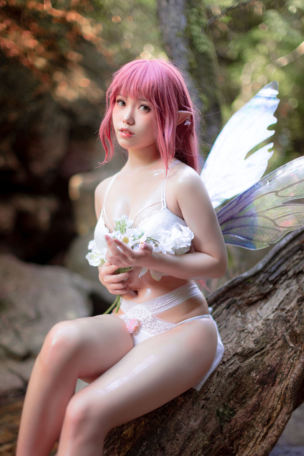 [Net Red COSER Photo] One North is also North - Flower Elf