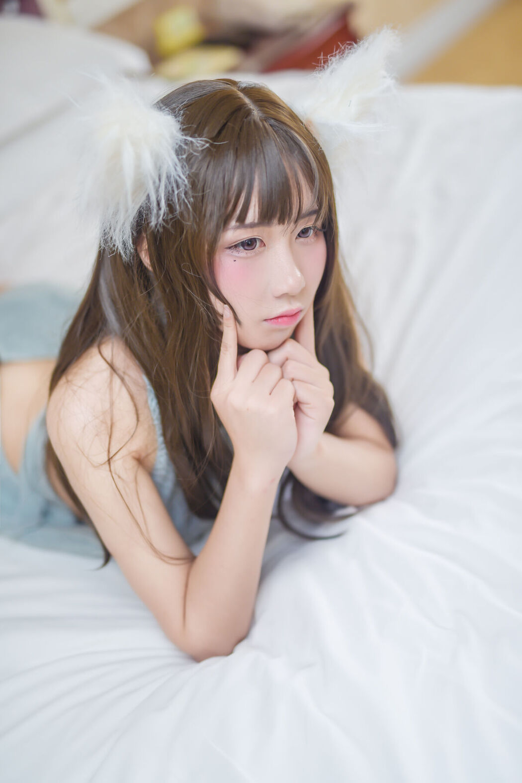 Coser@九曲Jean – 露背毛衣