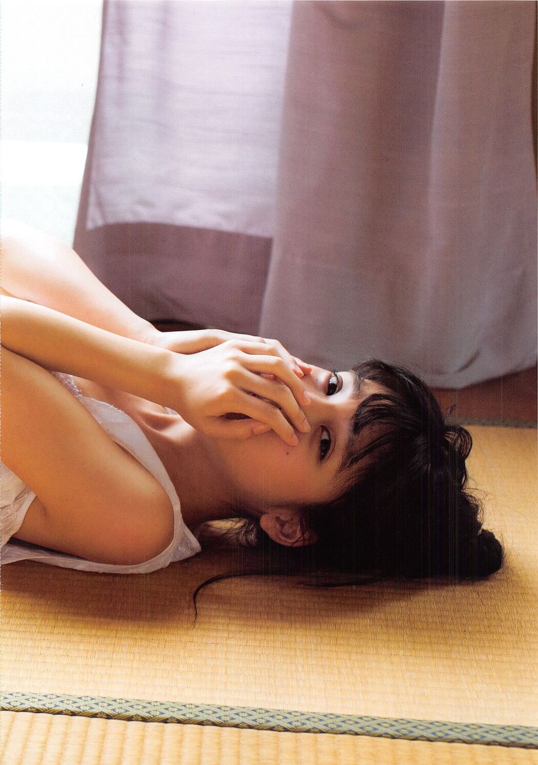 Natsumi Matsuoka / Natsumi Matsuoka "Tsuishin" [PhotoBook]