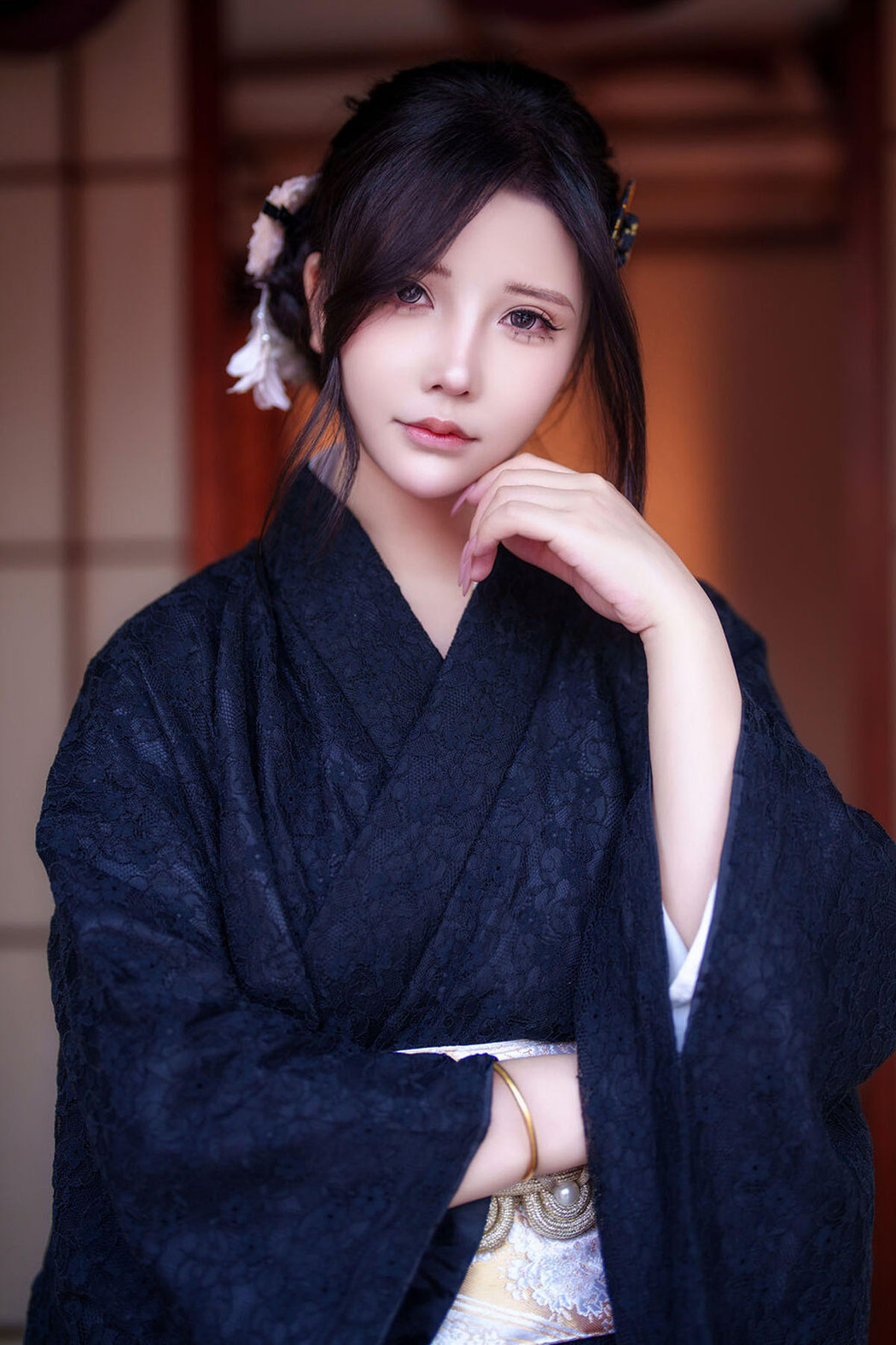 Coser@抱走莫子aa – 未亡人太太 Cover Photo