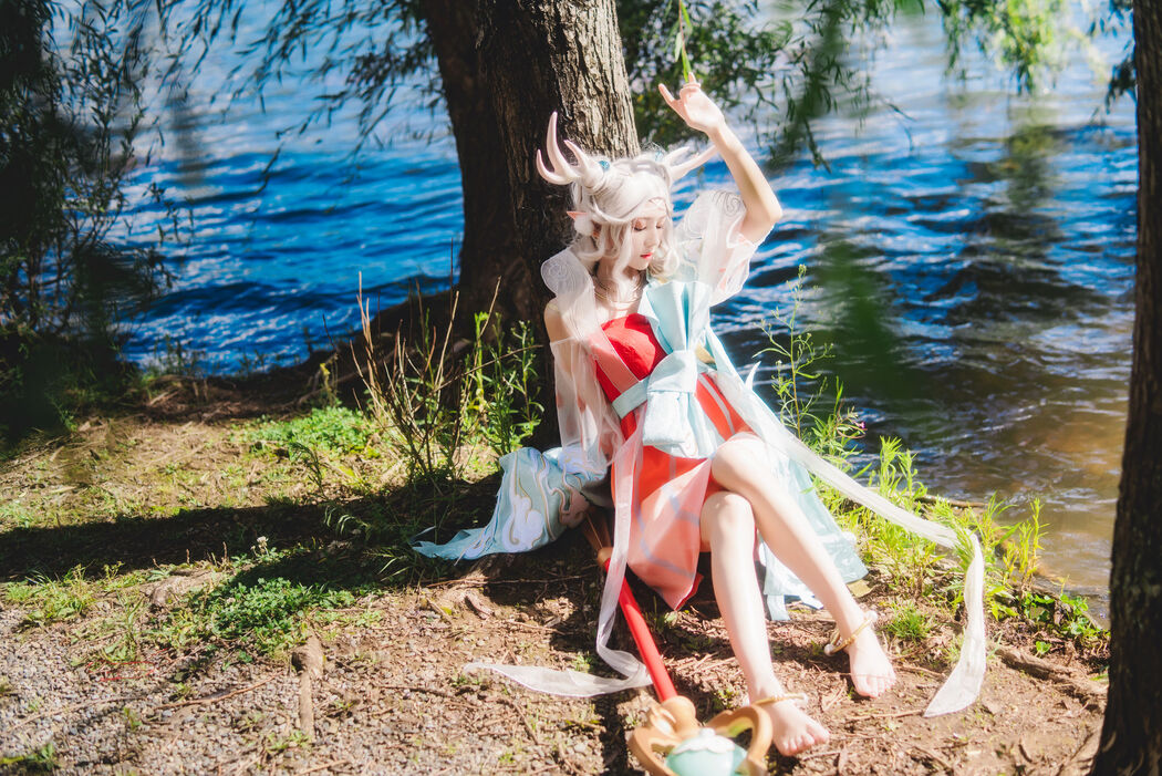 [Net Red COSER Photo] Cherry Peach Meow - Deer