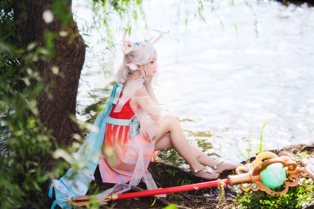 [Net Red COSER Photo] Cherry Peach Meow - Deer