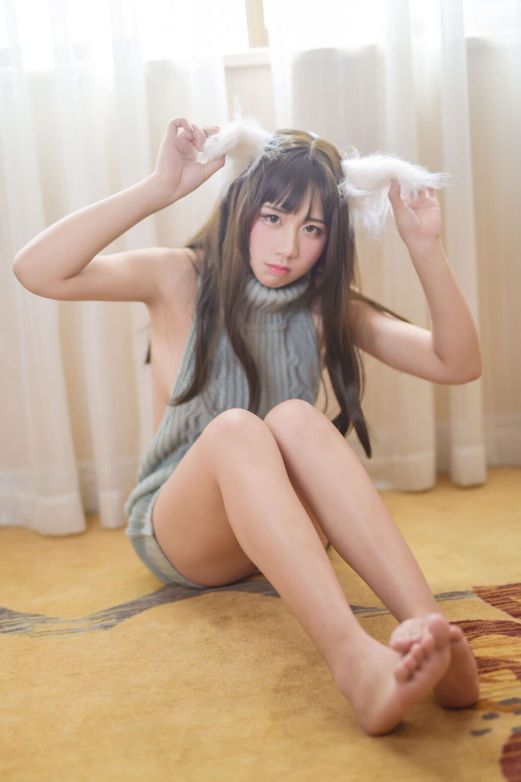 Coser@九曲Jean – 露背毛衣