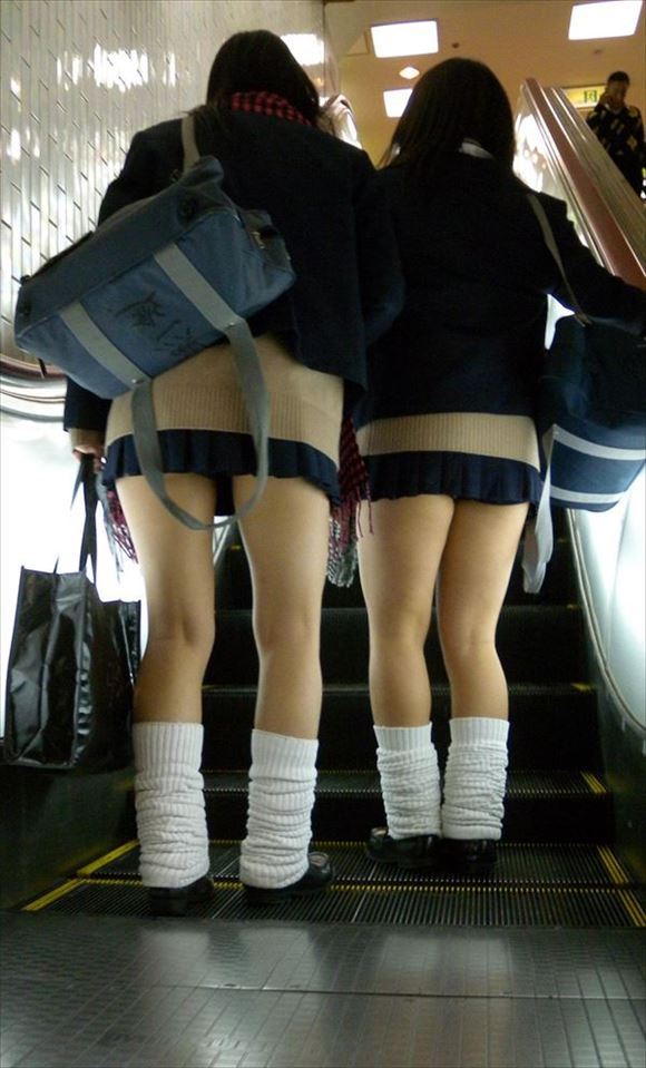  JK ルーズソックス画像！平成のレトロが再ブーム！