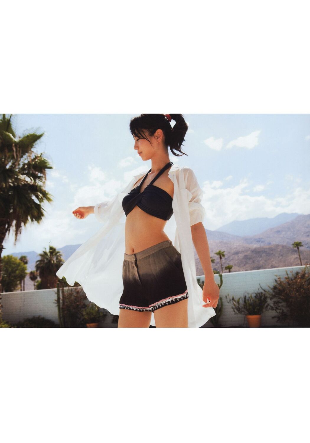 Maki Horikita "Dramatic" [PhotoBook]