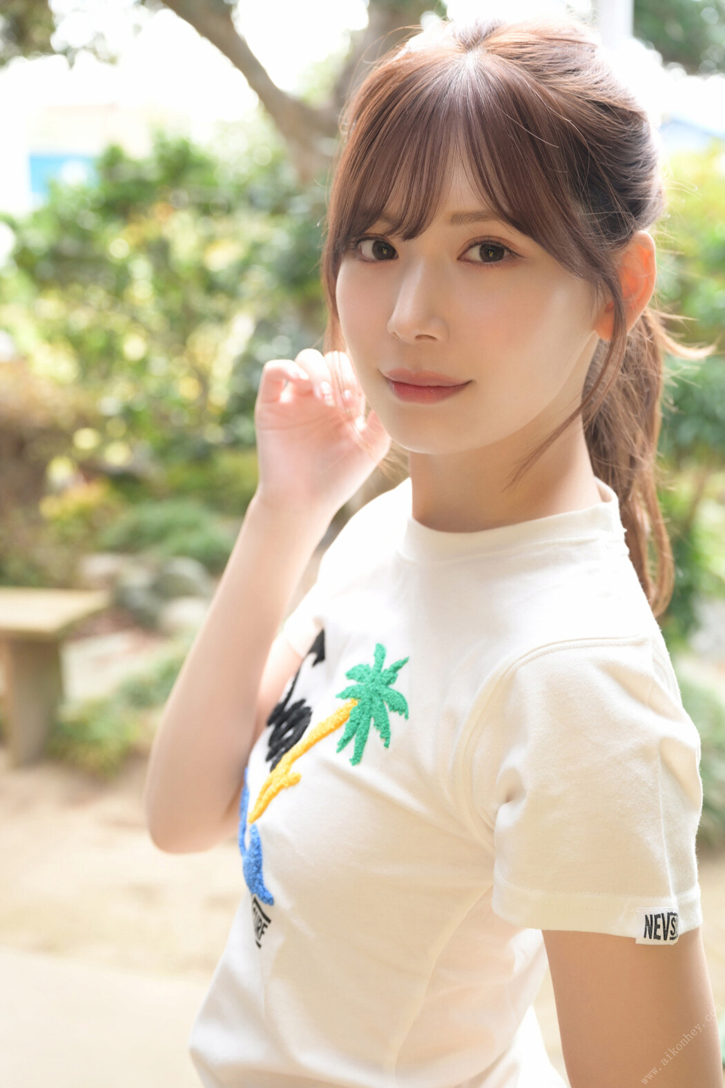 Tsumugi Akari 明里つむぎ, ＦＲＩＤＡＹデジタル写真集 「君とつむぐ夏 Vol.2」 Set.03 Cover Photo