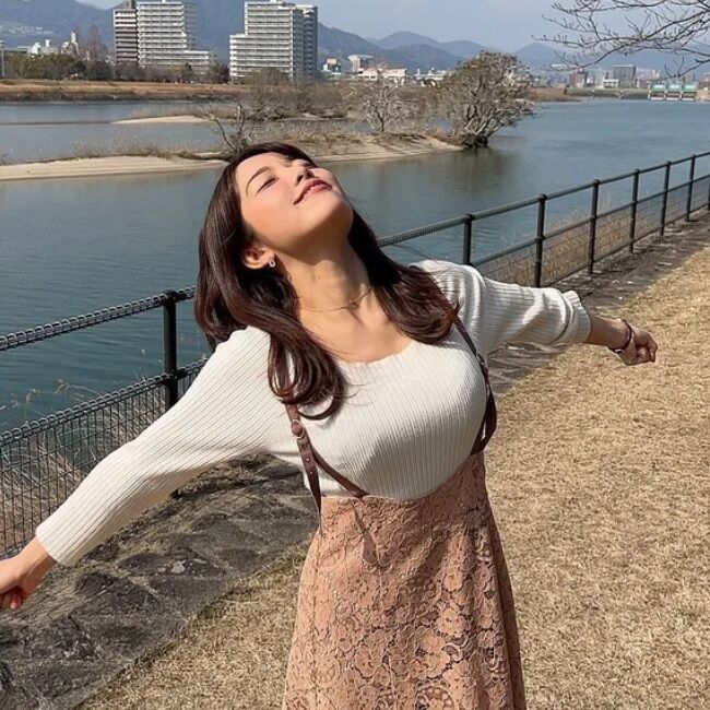  八幡美咲 エロ画像！たわわなおっぱいが抜ける！