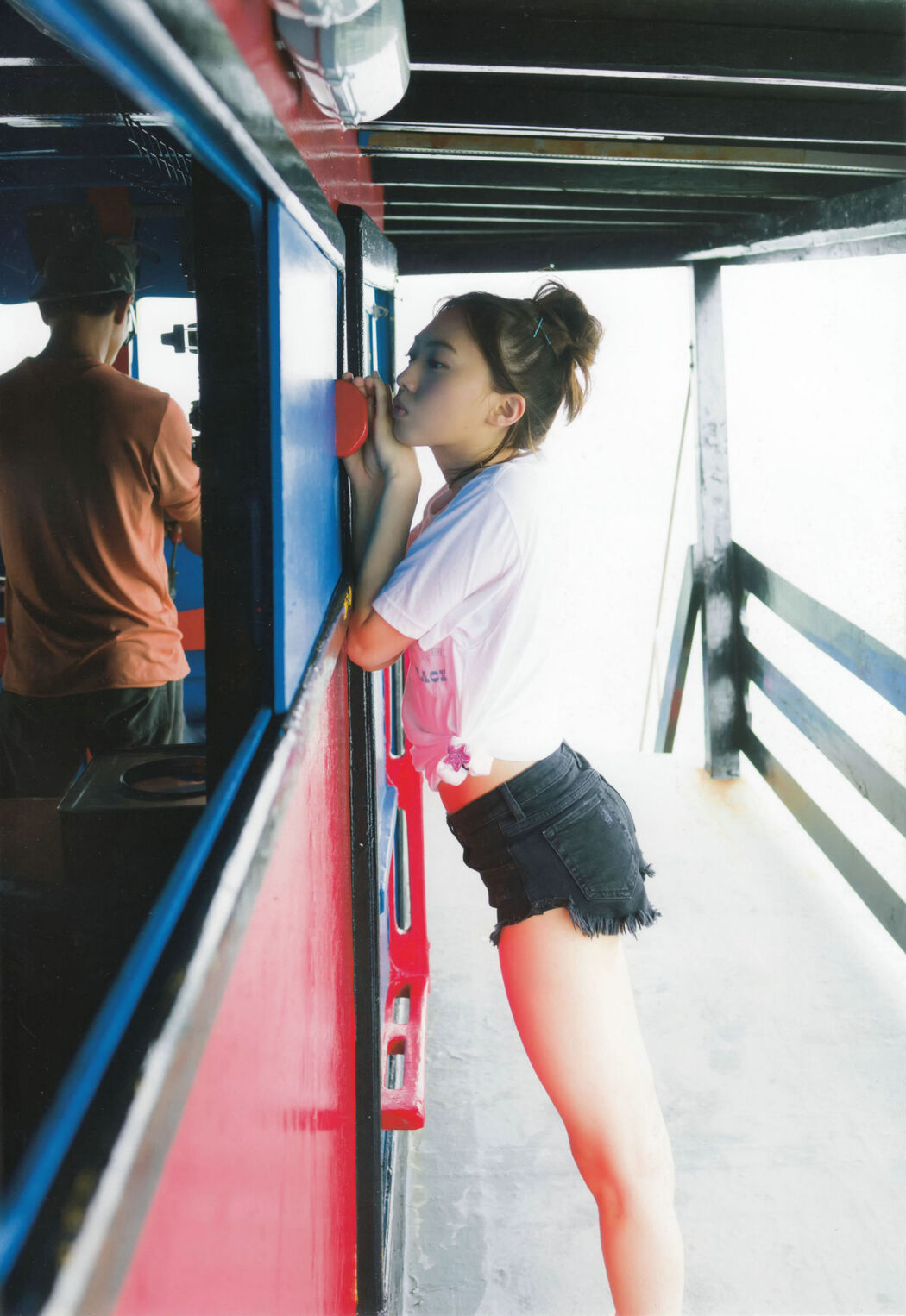 木﨑ゆりあ "Stagedoor" [PhotoBook]