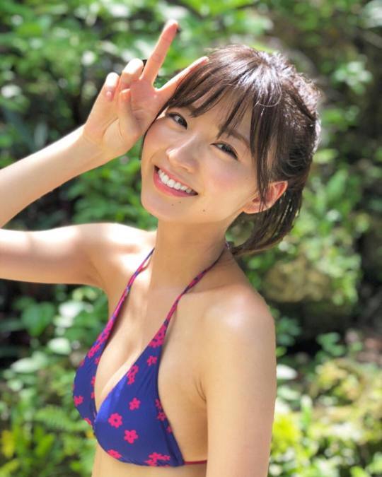  岡崎紗絵 エロ画像！パンチラ・濡れ場・フェラ顔の抜けるお宝！
