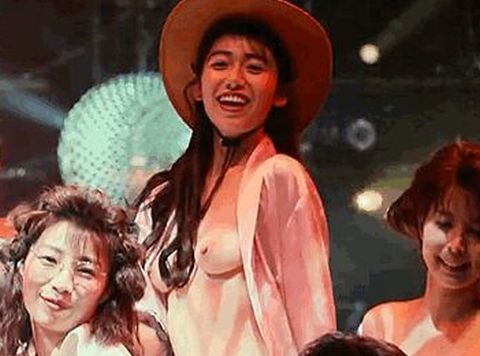  全裸監督 ヌード画像！濡れ場のセックスがエロい！