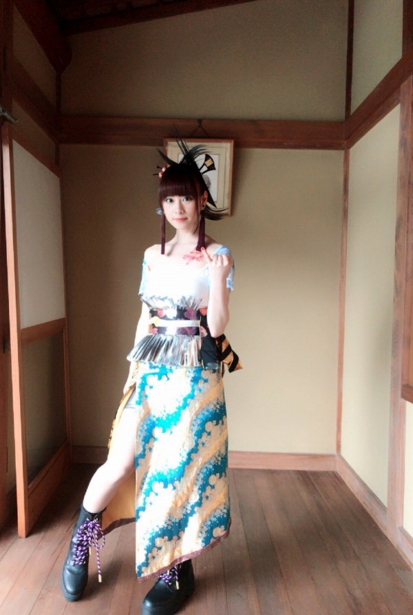  前田佳織里 エロ画像！パンチラ・おっぱい・尻が抜ける！