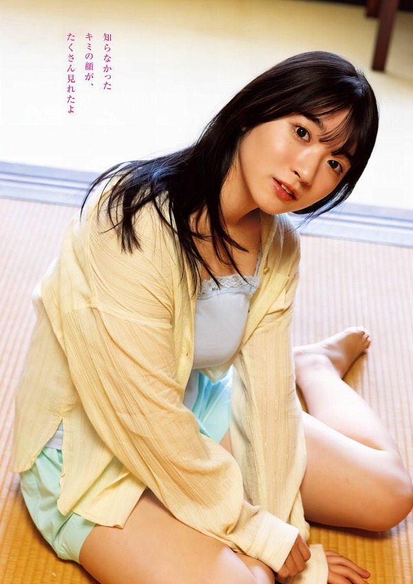  進藤あまね エロ画像！お宝胸チラ・ブルルンおっぱいが激シコGIF