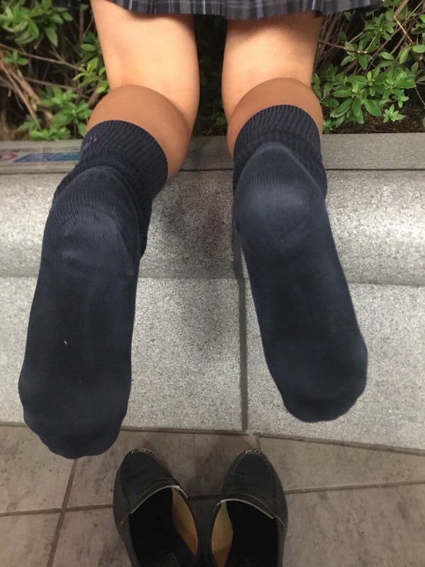  JK 臭そうな足裏・足指がエチエチ！