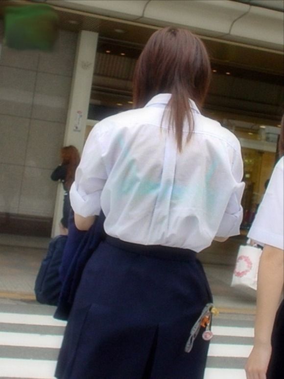  JK 透けブラ画像！透けちゃったブラジャードキドキ！