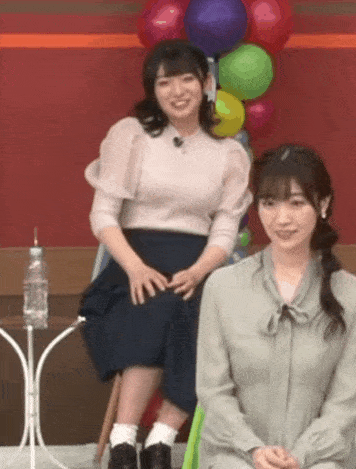  進藤あまね エロ画像！お宝胸チラ・ブルルンおっぱいが激シコGIF
