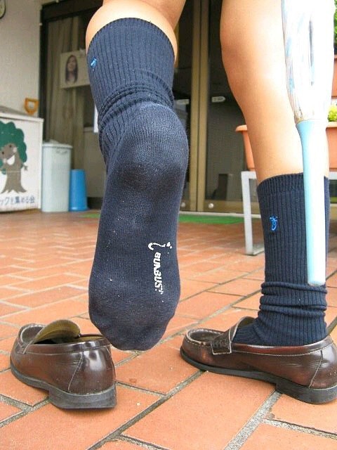  JK 臭そうな足裏・足指がエチエチ！