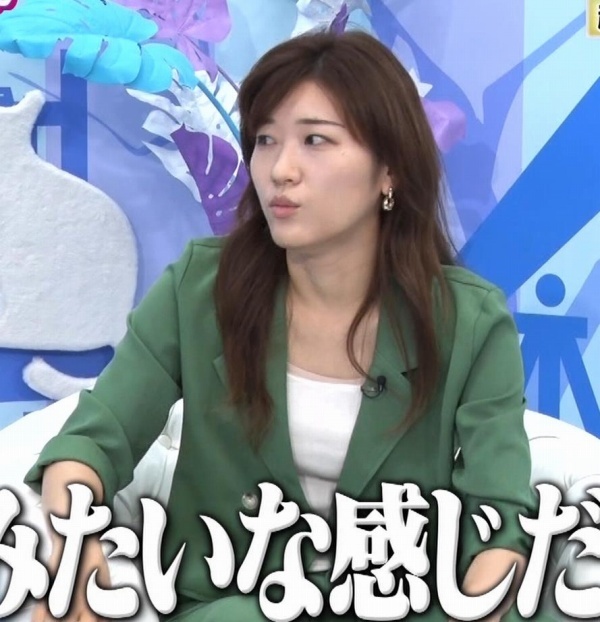  ヒコロヒー エロ画像！おっぱいやフェラ顔のお宝が抜ける！