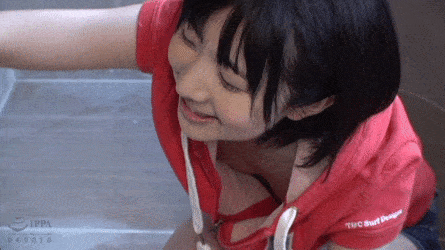 おっぱいGIF！エロい胸がたまんねぇ～！