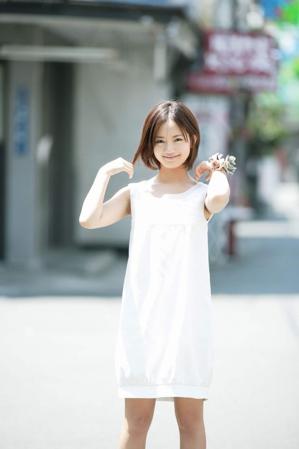  中村ゆり ヌード画像！濡れ場やパン線が食い込む尻のお宝！