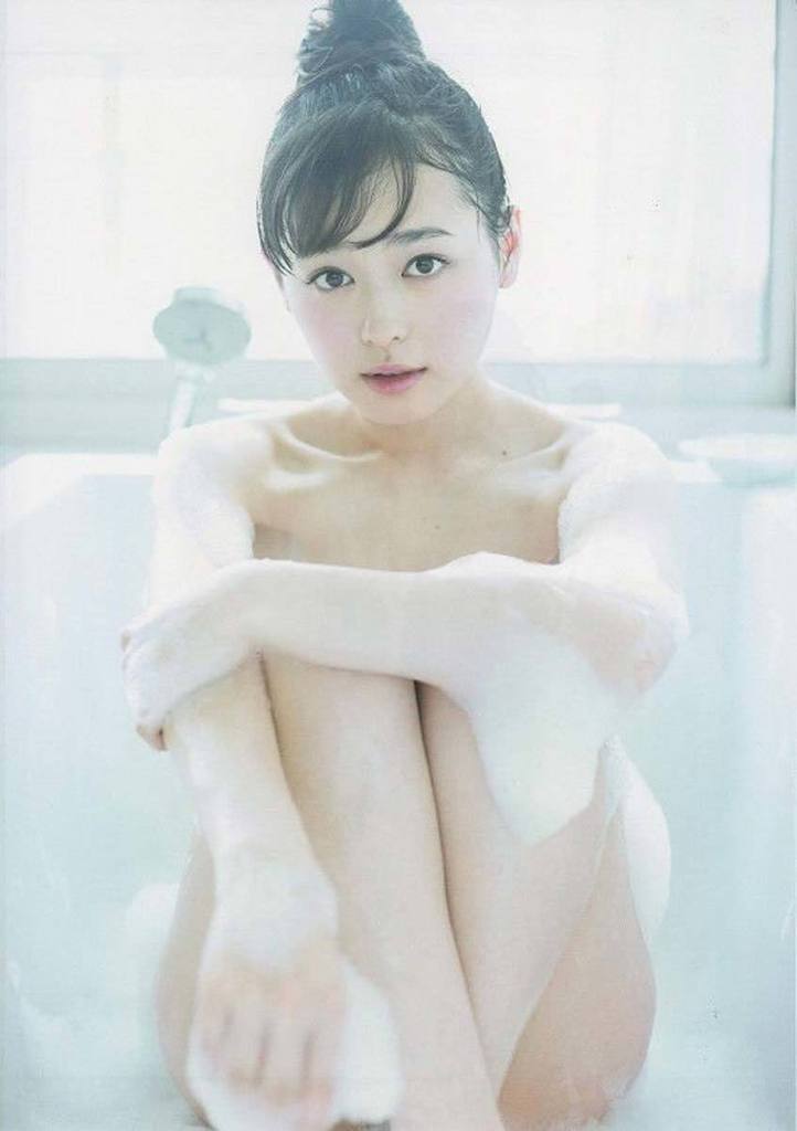 芸能人 入浴ヌード!お風呂で全裸22人!