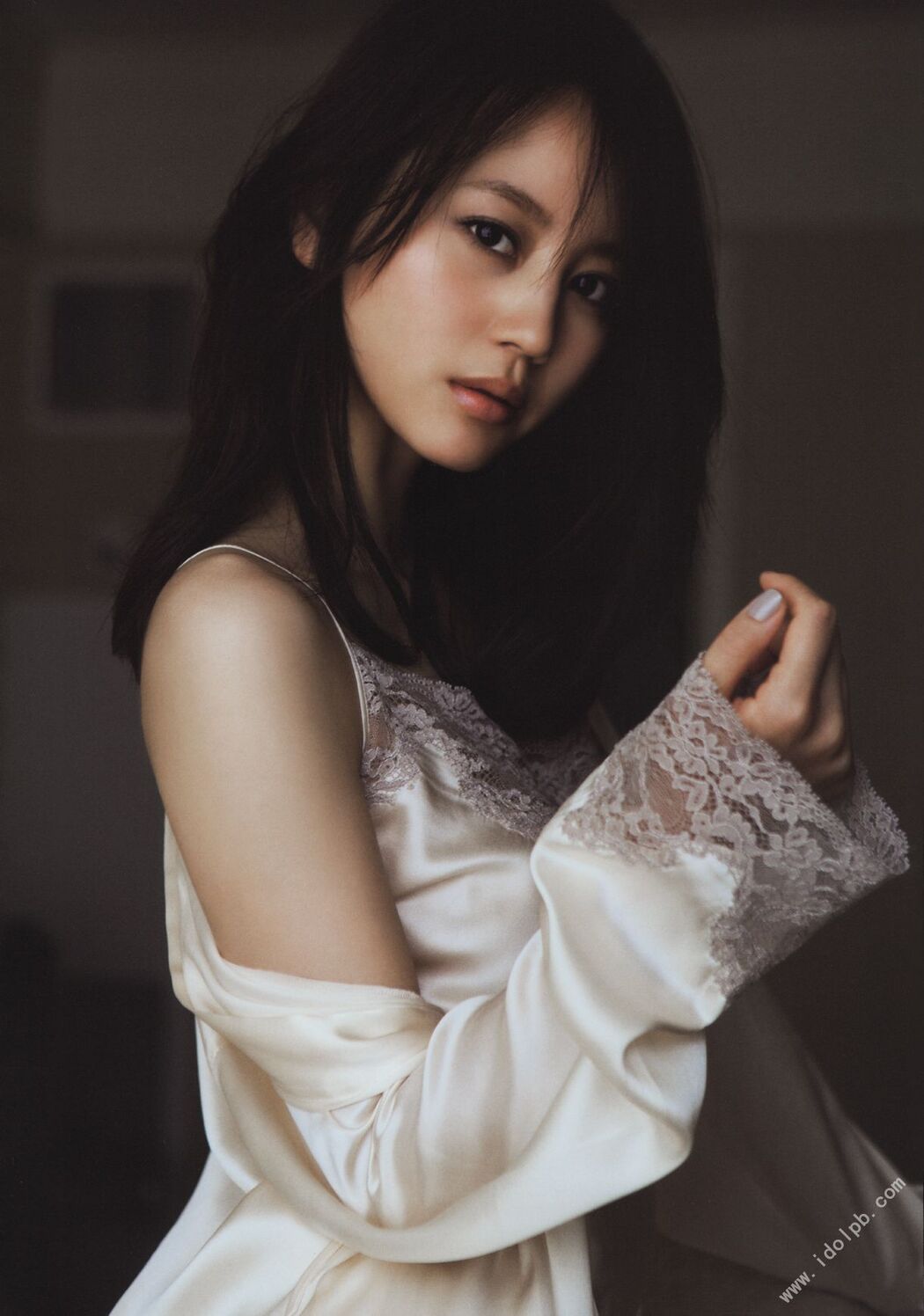 Maki Horikita "Dramatic" [PhotoBook]
