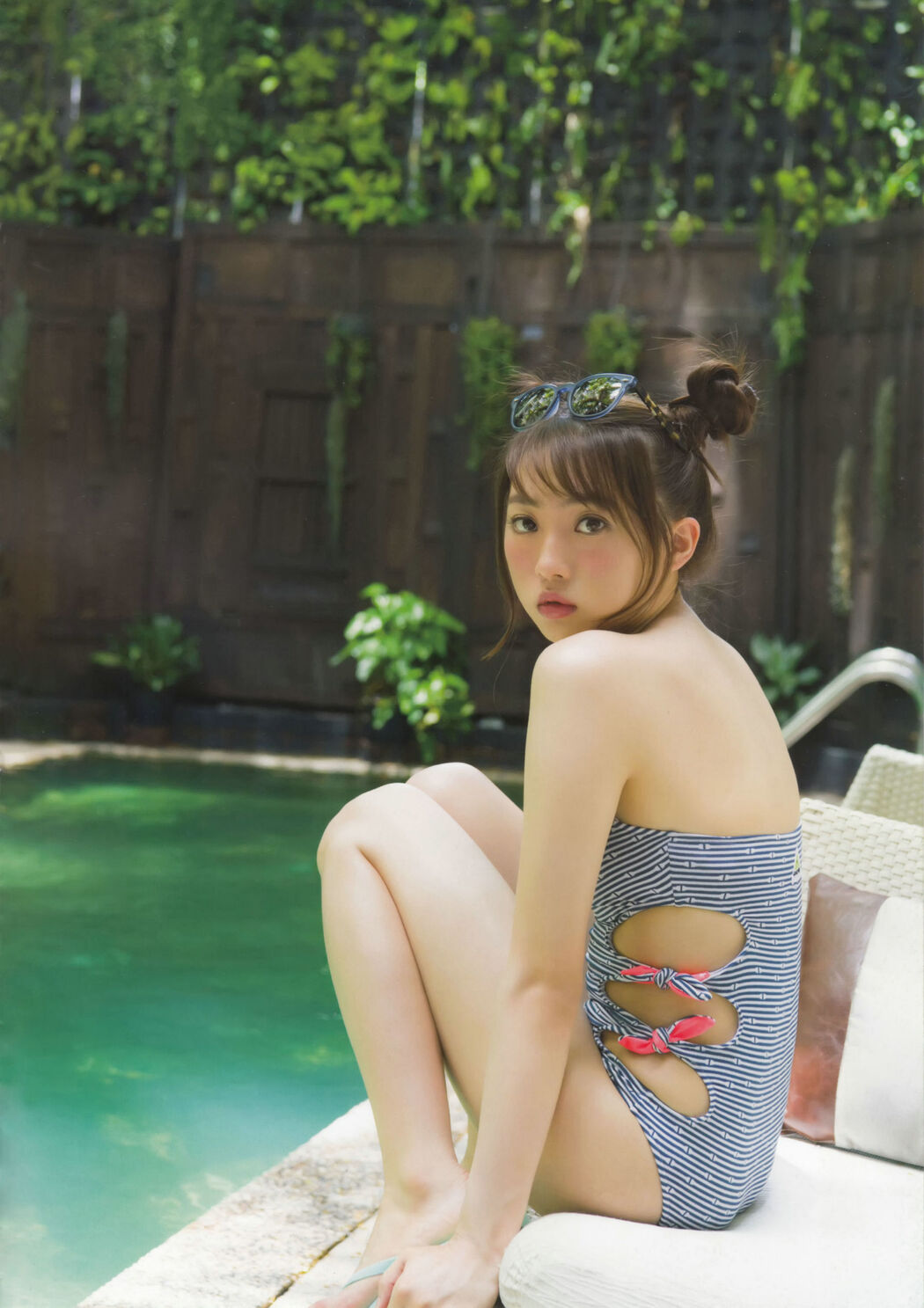 木﨑ゆりあ "Stagedoor" [PhotoBook]
