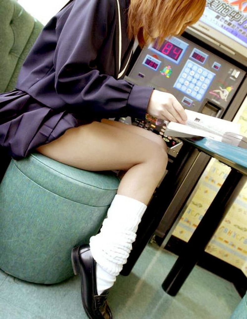  ギャル パンチラ画像！はっちゃけた結果！