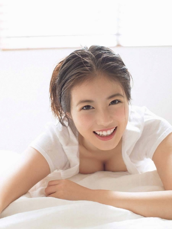  今田美桜 濡れ場・パンチラ・乳首ポッチのお宝エロ画像！