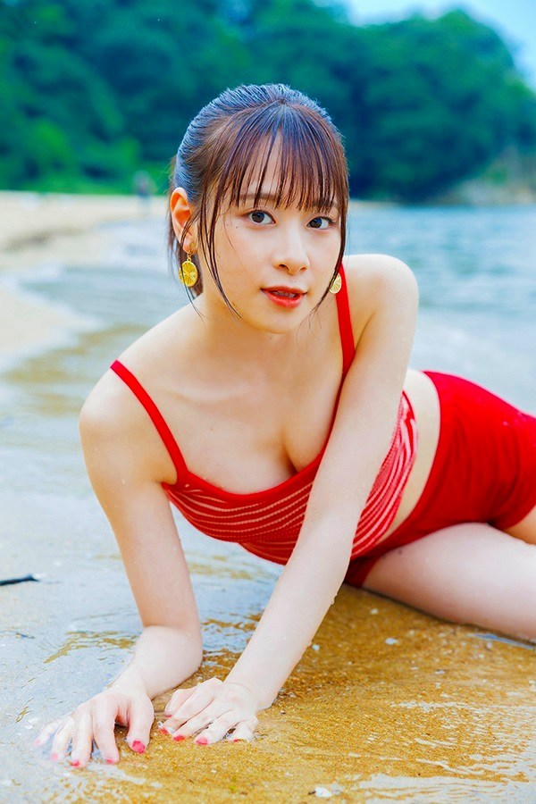  前田佳織里 エロ画像！パンチラ・おっぱい・尻が抜ける！