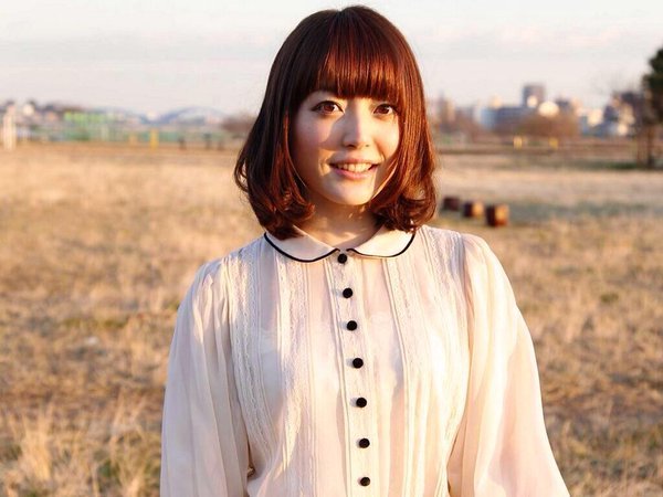  花澤香菜 エロ画像！パンチラ・胸チラおっぱい・フェラ顔が抜けるお宝！