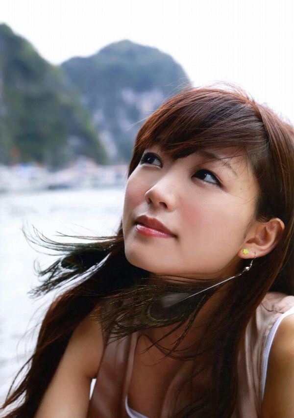  声優 胸チラ！谷間が最高な21人！