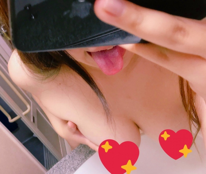  裏垢女子エロ画像！エッチなTwitter自撮り！