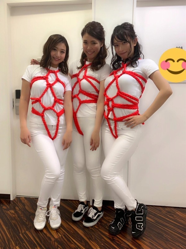  紺野ぶるま エロ画像！おっぱいや脱いだらスケベ水着が抜ける！
