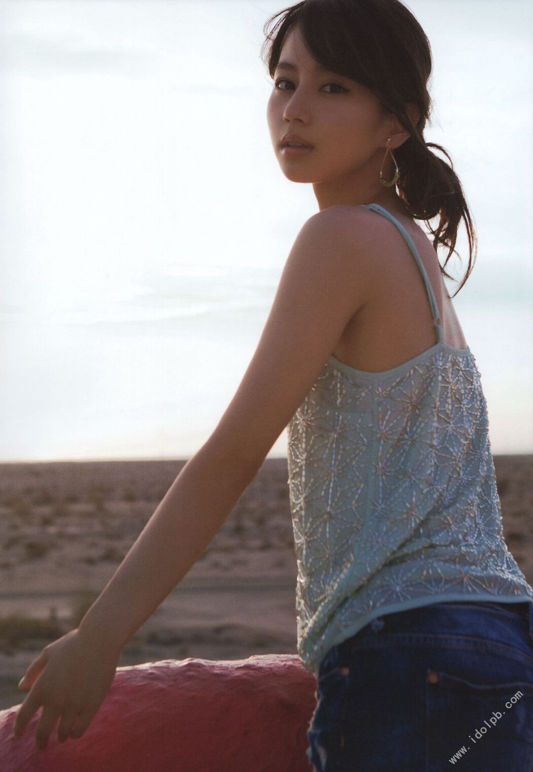 Maki Horikita "Dramatic" [PhotoBook]