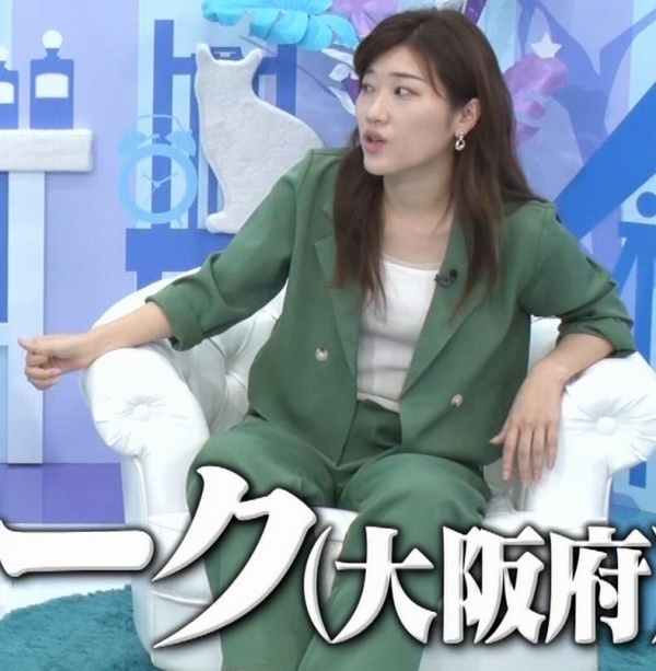  ヒコロヒー エロ画像！おっぱいやフェラ顔のお宝が抜ける！
