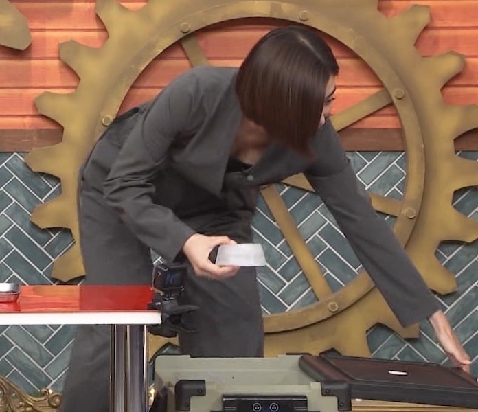  池田エライザ ヌード画像！濡れ場で乳揉みオナニーやフェラが抜ける！