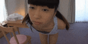  パイチラ GIF！先っちょがエチエチなエロ画像！
