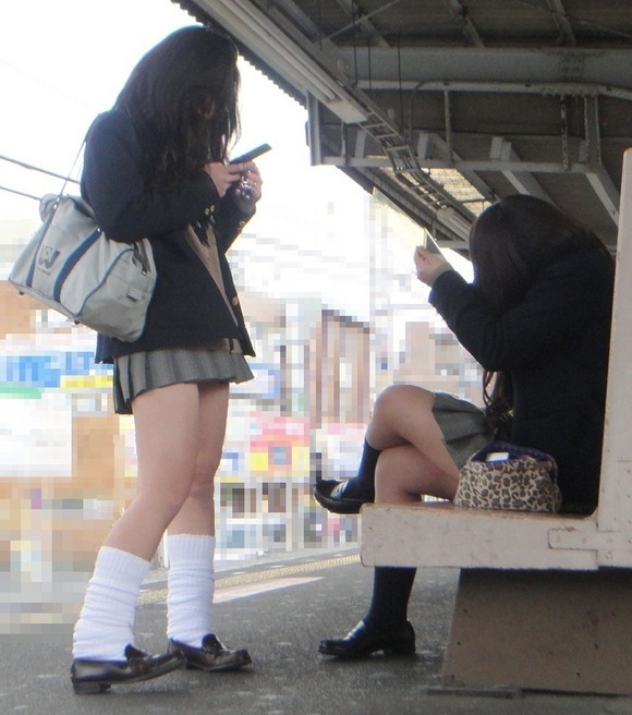  JK ルーズソックス画像！平成のレトロが再ブーム！