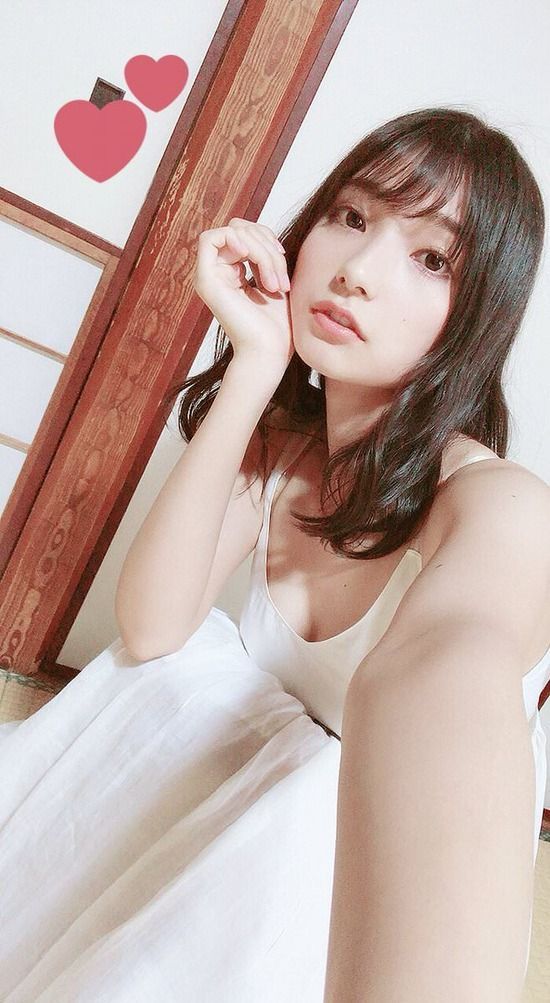  声優 胸チラ！谷間が最高な21人！