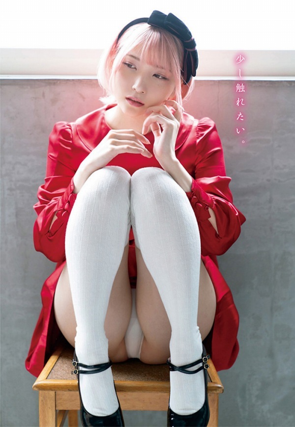  コスプレイヤー パンチラ画像！激シコな最高のパンティ！
