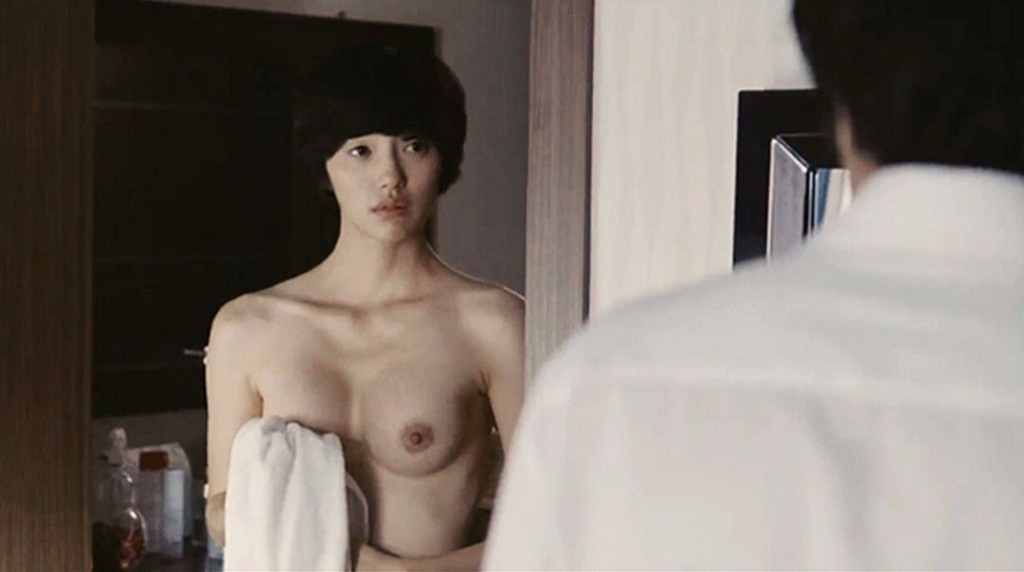  韓国女優 ヌード画像！ビンビンな乳首やおっぱいが最高！