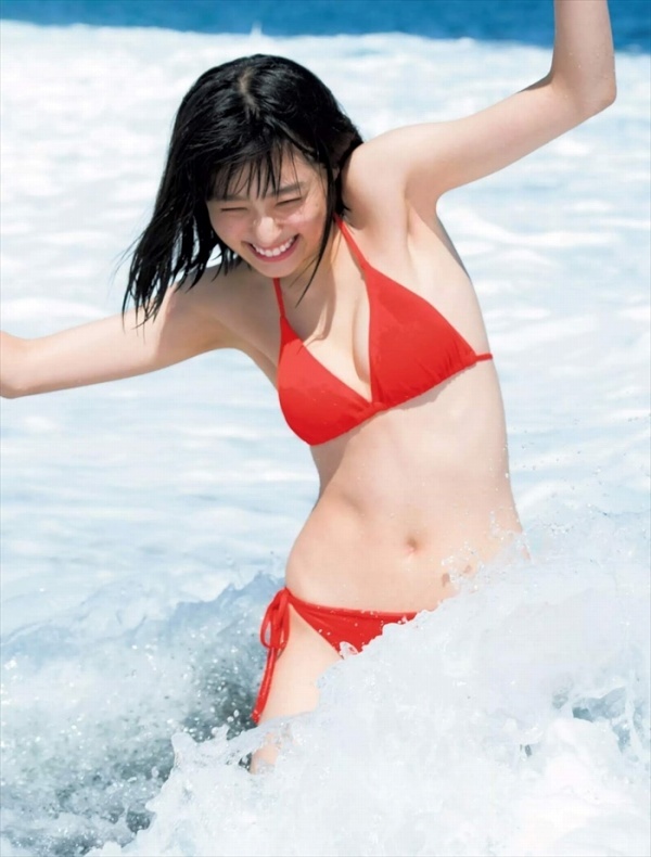  吉川愛 エロ画像！お宝乳首ポッチ・濡れ場ヌード・パンティが激シコ！