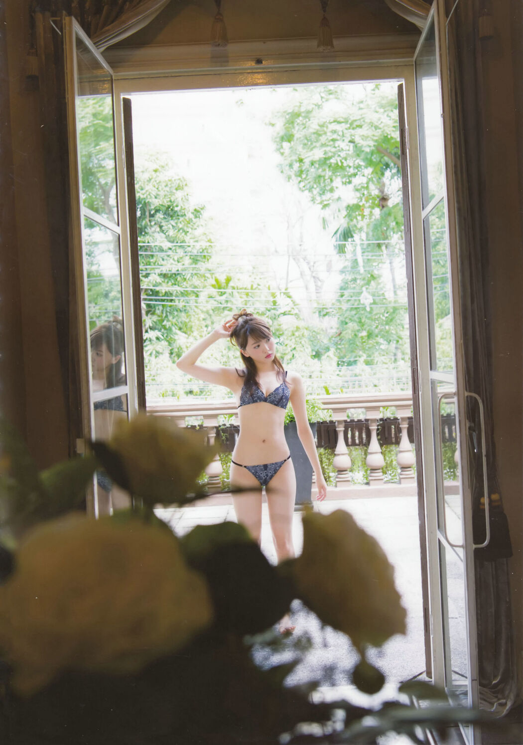 木﨑ゆりあ "Stagedoor" [PhotoBook]