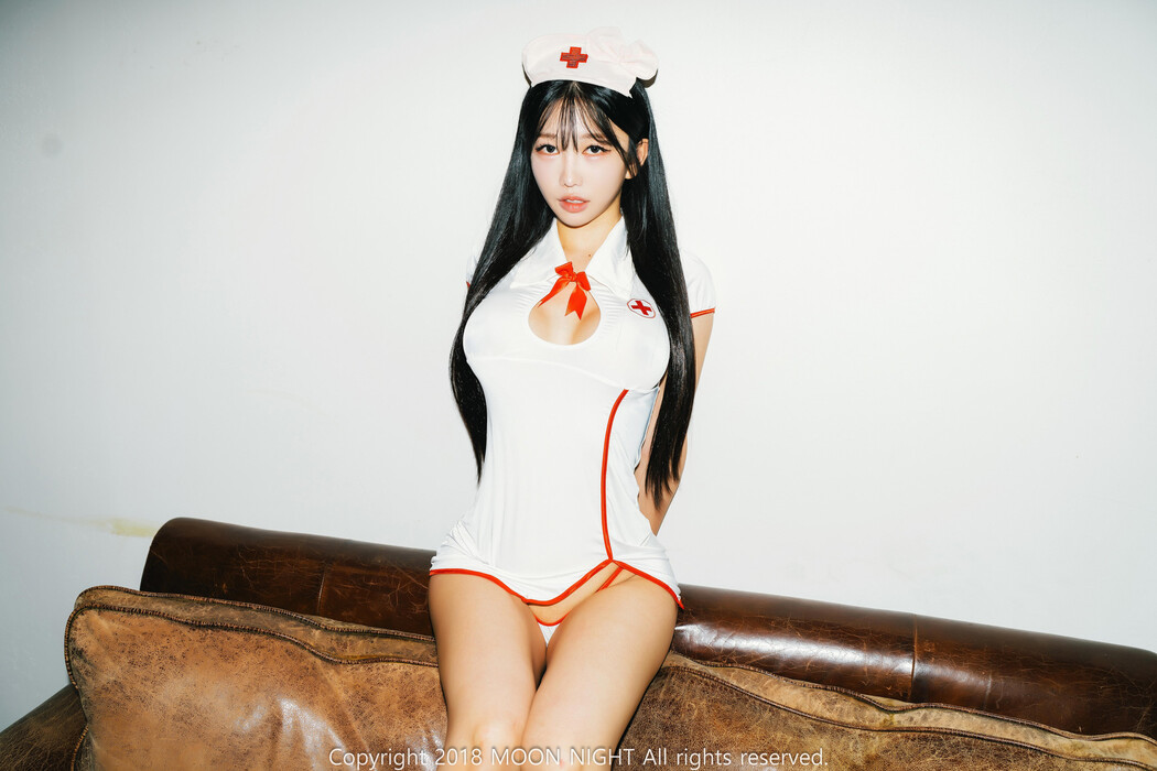 Yunjin 챌이, [Moon Night Snap] Yunjin where does it hurt Set.01