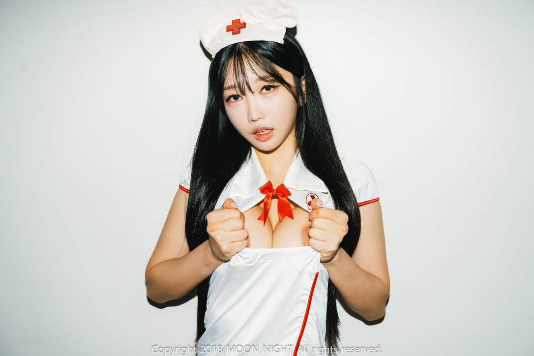 Yunjin 챌이, [Moon Night Snap] Yunjin where does it hurt Set.01