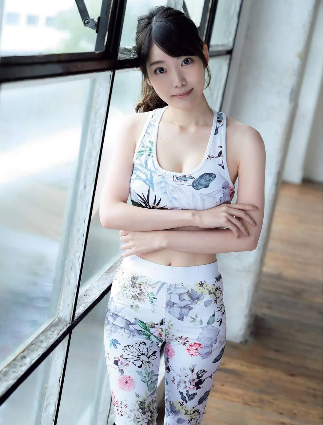 Beni Takemata 竹俣紅, FLASH 2020.12.01 (フラッシュ 2020年12月15日号)